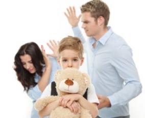 aggressionen-familie_XS-300x243.jpg