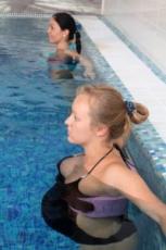aquagymnastik-schwangerschaft-200x300.jpg