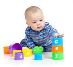baby-spielzeug1-300x276.jpg