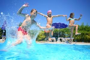 kinder-swimmingpool-300x200.jpg