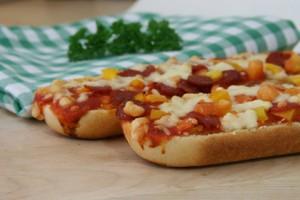 pizza-broetchen-300x200.jpg
