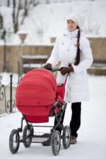 winterspaziergang-baby-200x300.jpg