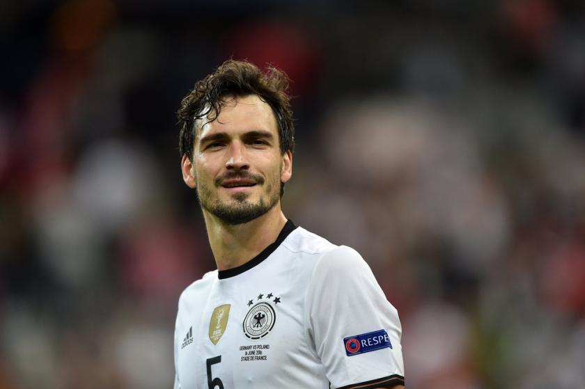 mats-hummels-shutterstock_1581789244.jpg