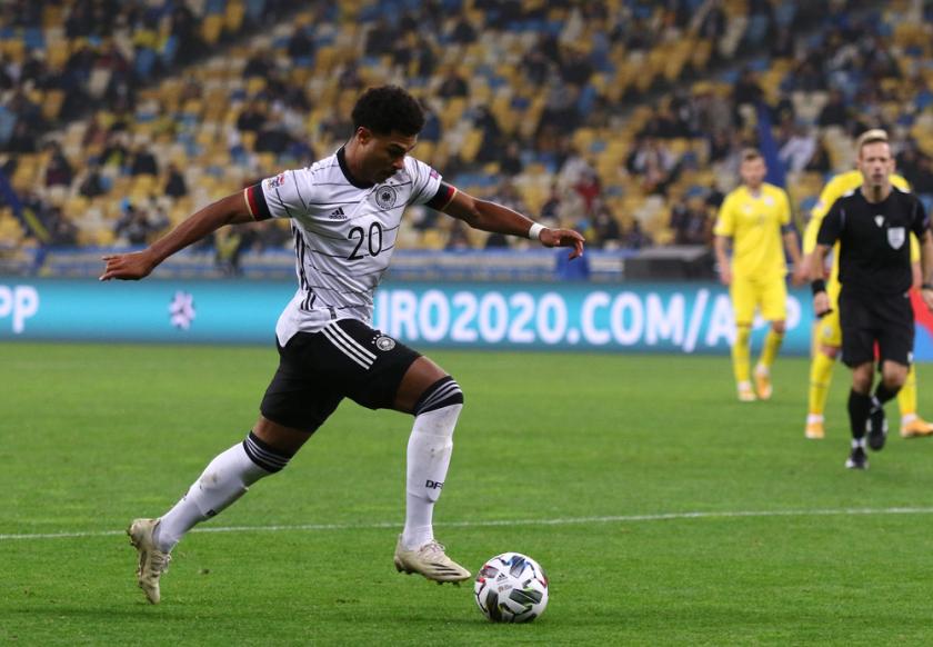 serge-gnabry-shutterstock_1854081487.jpg