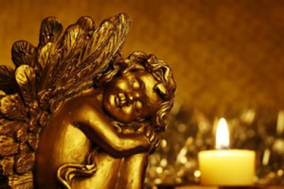 Weihnachtsengel Gold