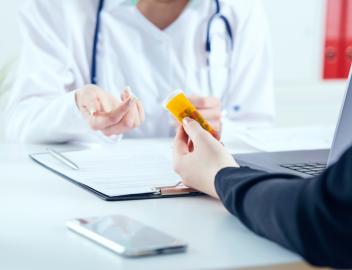 Bioidentische Hormone: Arzt und Patient